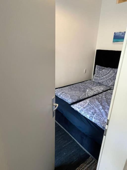 Klimatisierte Sehr Zentrale Wohnung-Loftstyle- Wina Bagian luar foto